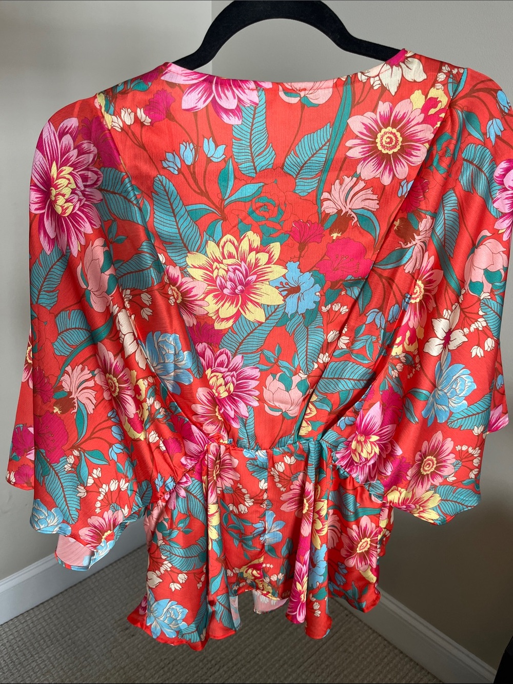 Umgee Coral Floral Wrap Tunic with Teal Accents - Picture 4 of 4